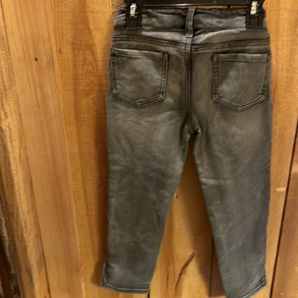 Super cute black/gray jeans with fun details - Picture 4 of 4